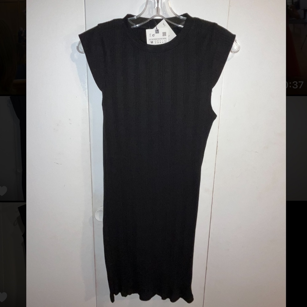 Zara Ribbed Black Dress - Size M